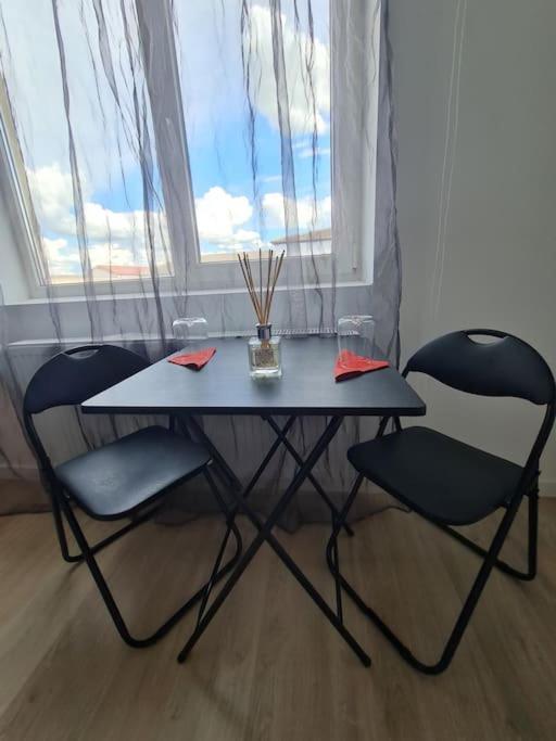 Garsoniera - Moderna - Timisoara Apartment Ngoại thất bức ảnh